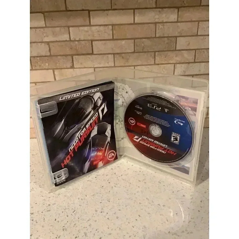 Need for Speed Hot‎ Pursuit